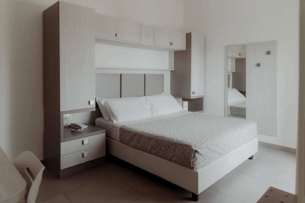 Hotel Caravel Vasto Ngoại thất bức ảnh